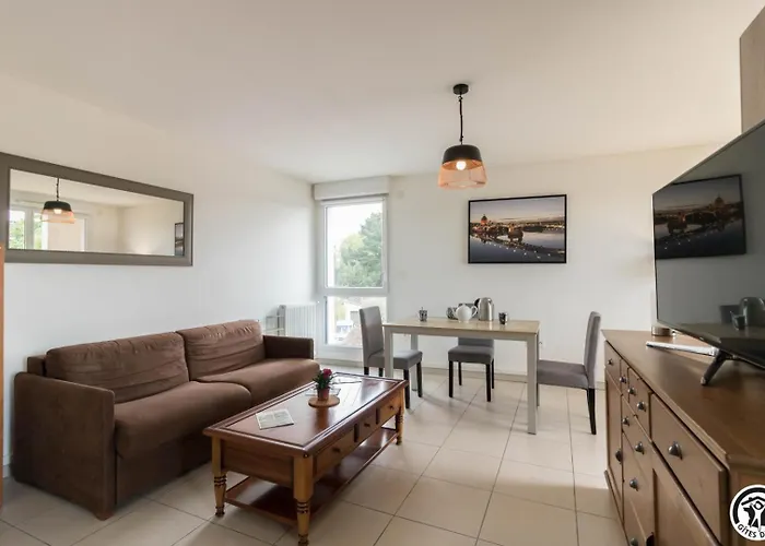 Apartment Croix-daurade